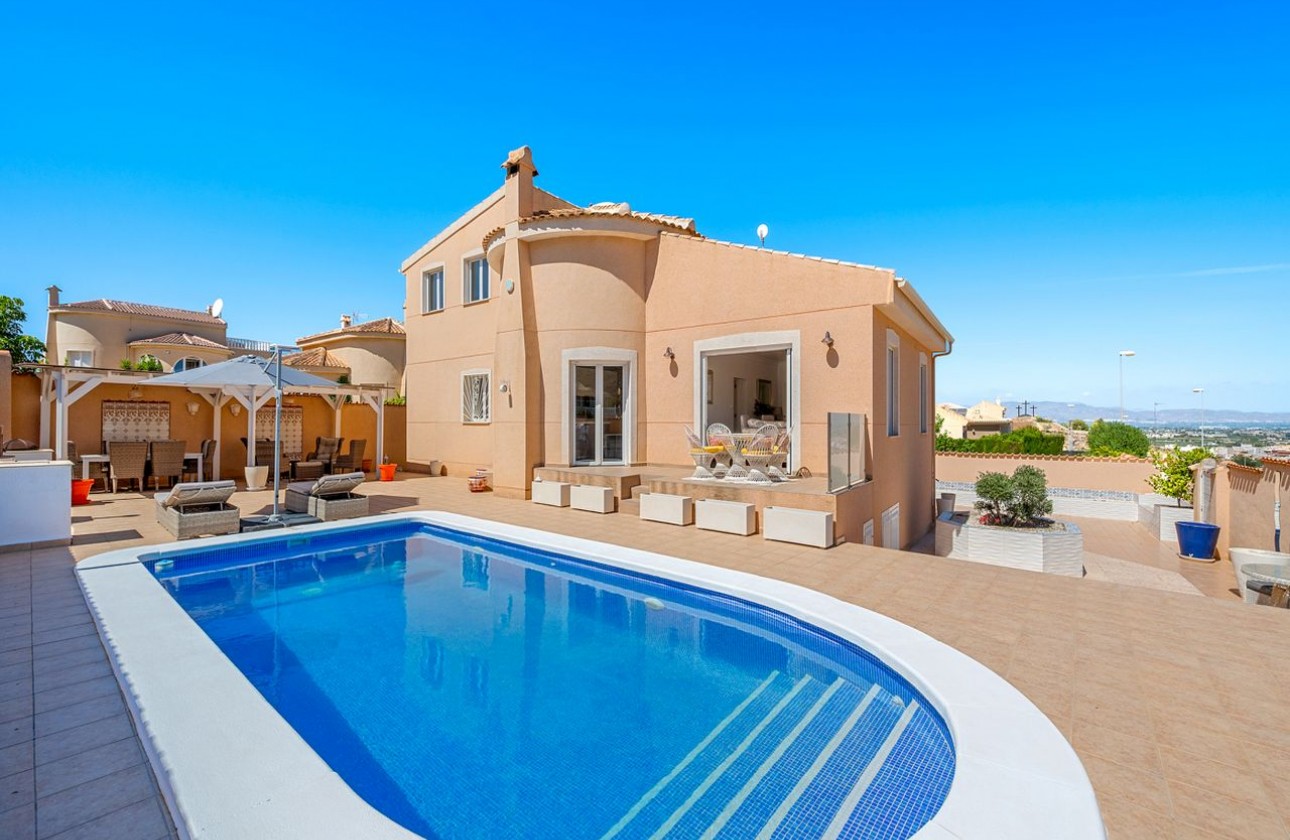 Herverkoop - Detached Villa - Rojales