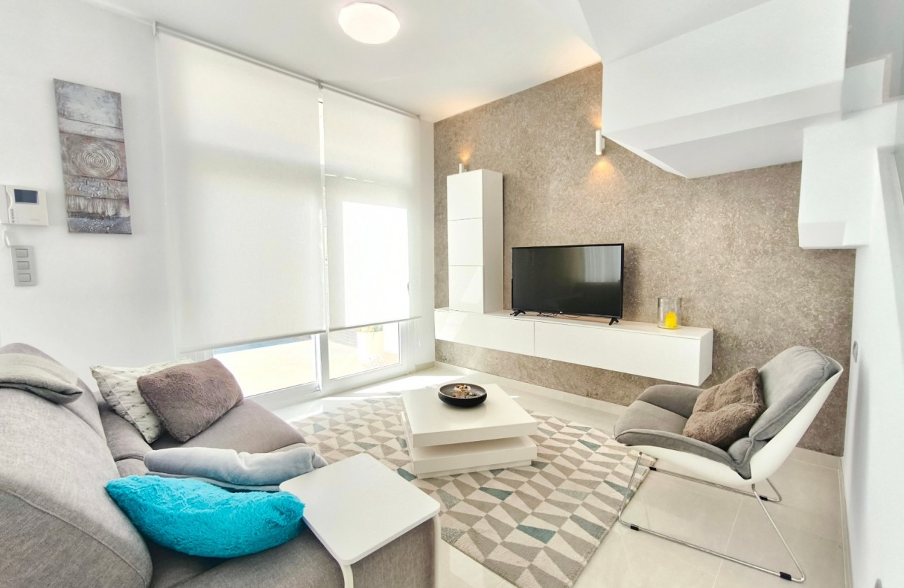 Herverkoop - Detached Villa - Rojales