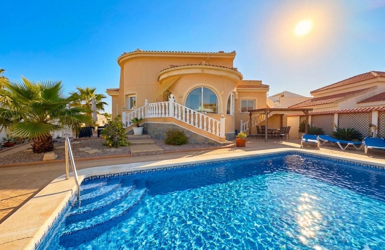 Herverkoop - Detached Villa - Rojales