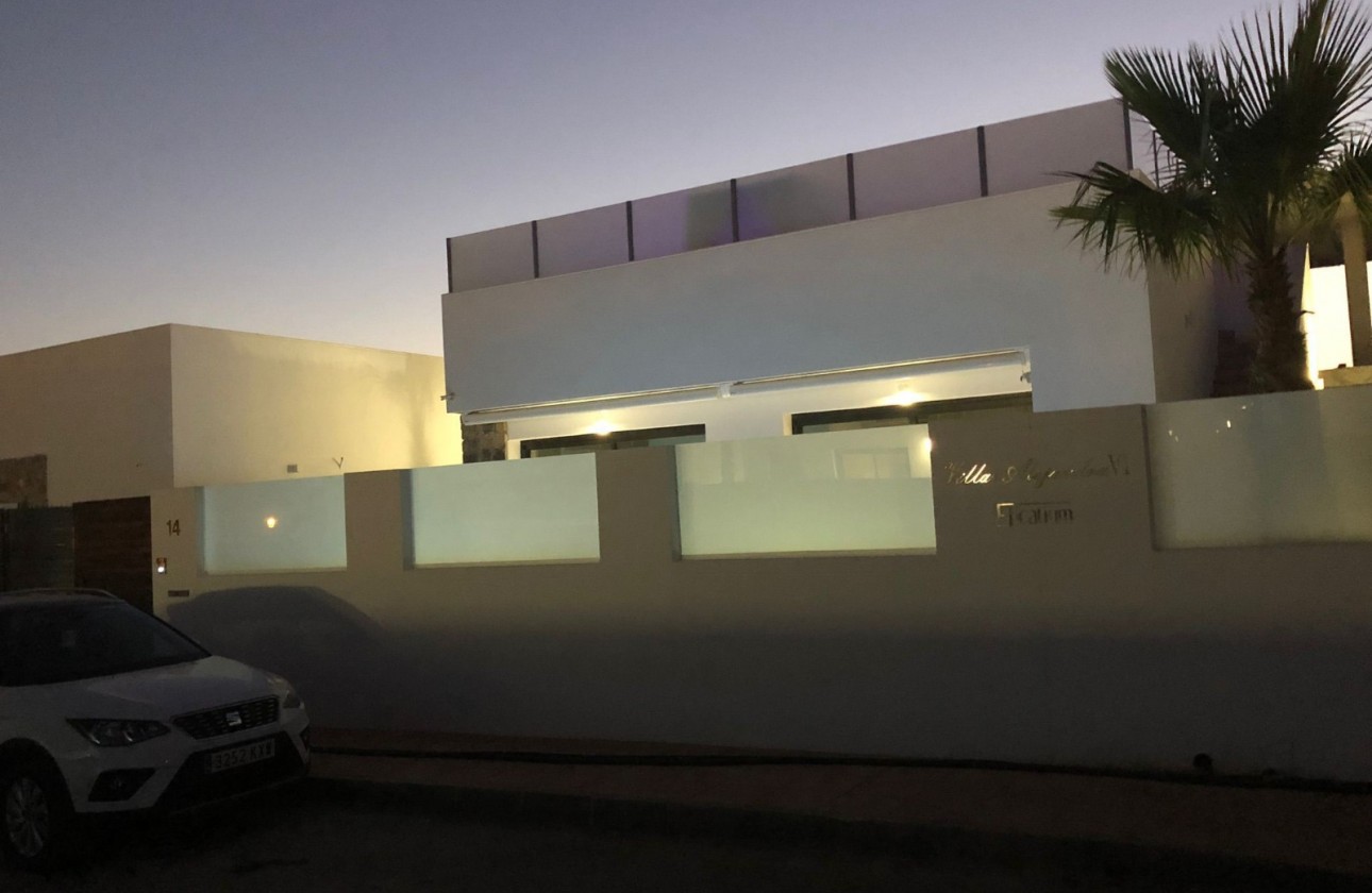 Herverkoop - Detached Villa - San Javier