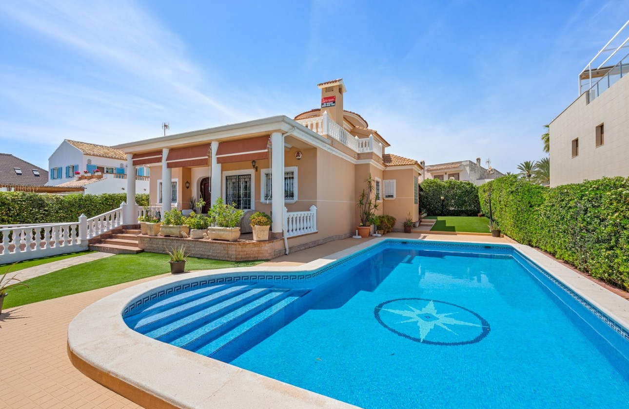 Herverkoop - Detached Villa - Torrevieja - Torrelamata - La Mata