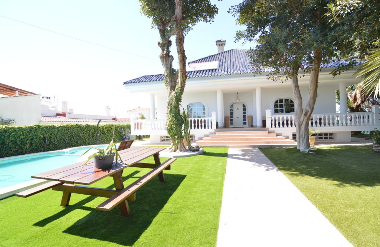 Herverkoop - Detached Villa - Torrevieja