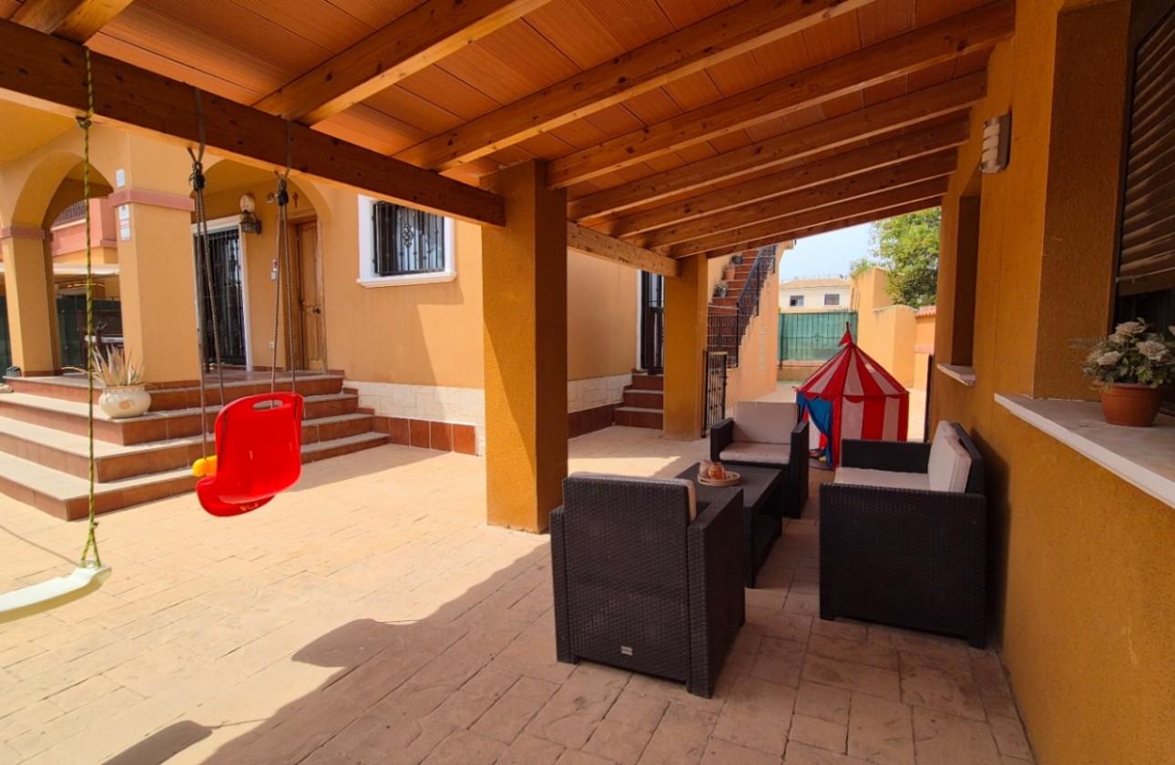 Herverkoop - Detached Villa - Torrevieja
