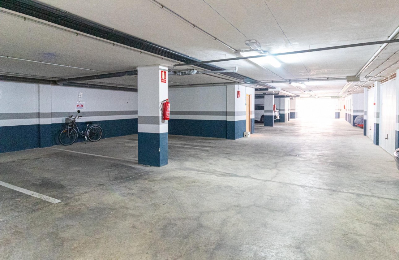 Herverkoop - Garage - Orihuela Costa - Cabo Roig