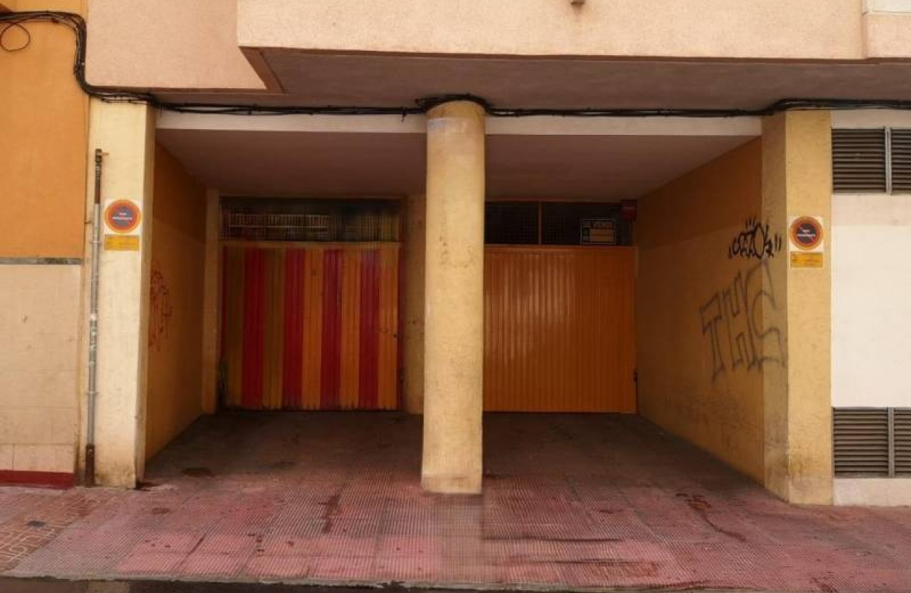 Herverkoop - Garage - Torrevieja