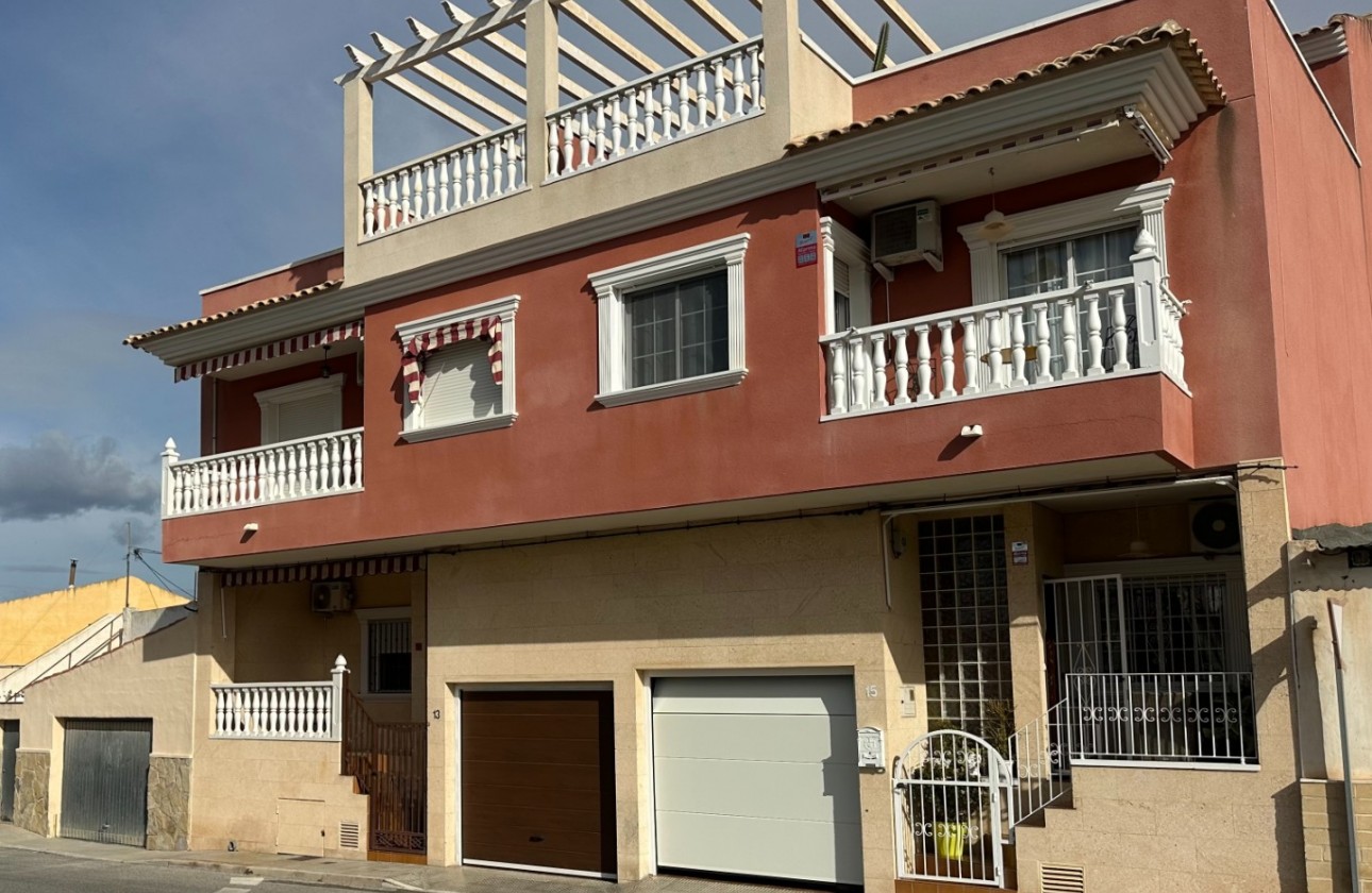 Herverkoop - Herenhuis - Bigastro