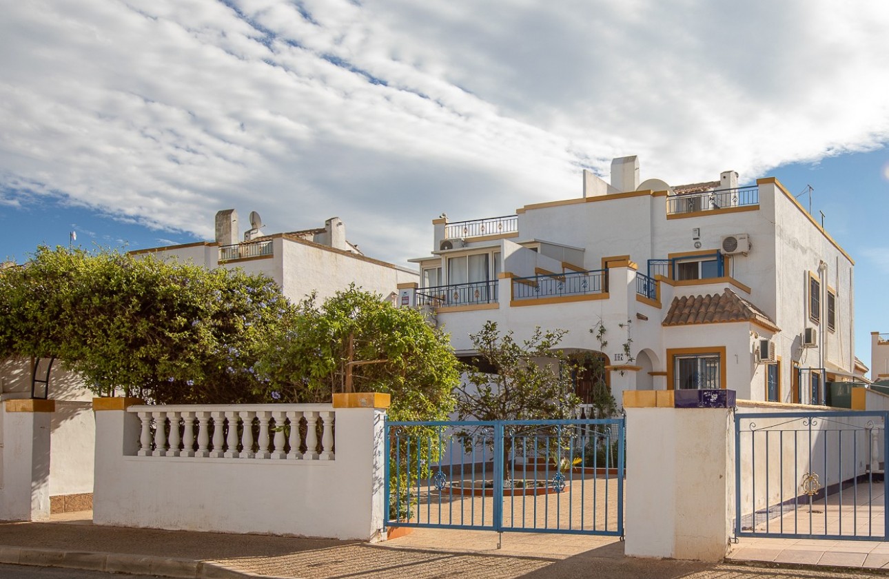 Herverkoop - Herenhuis - Torrevieja - Jardin Del Mar