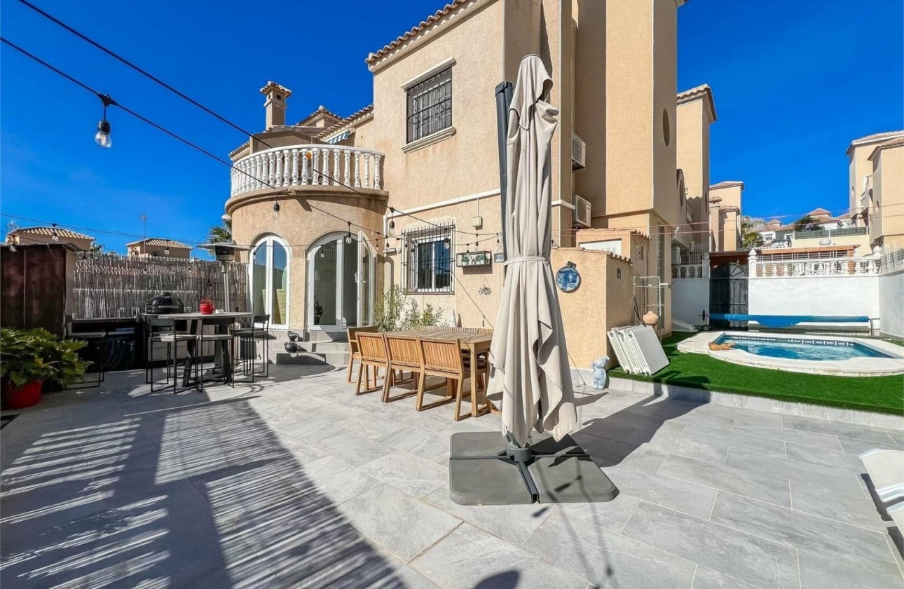 Herverkoop - House - Orihuela Costa - Villamartín