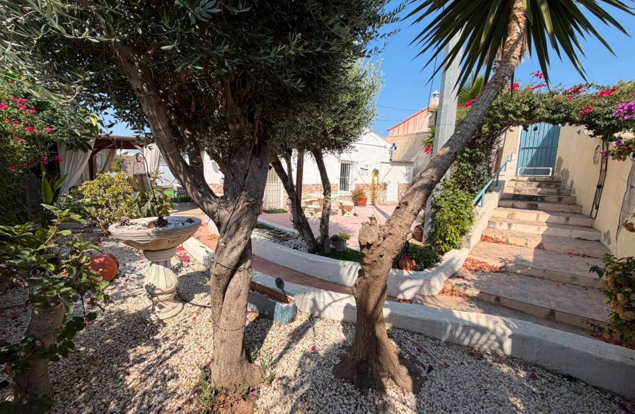 Herverkoop - House - Orihuela - Torremendo