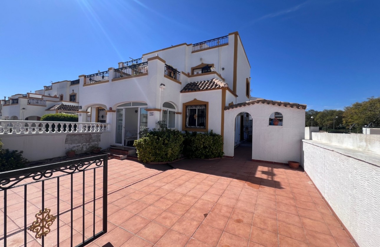 Herverkoop - House - Orihuela - Vistabella Golf