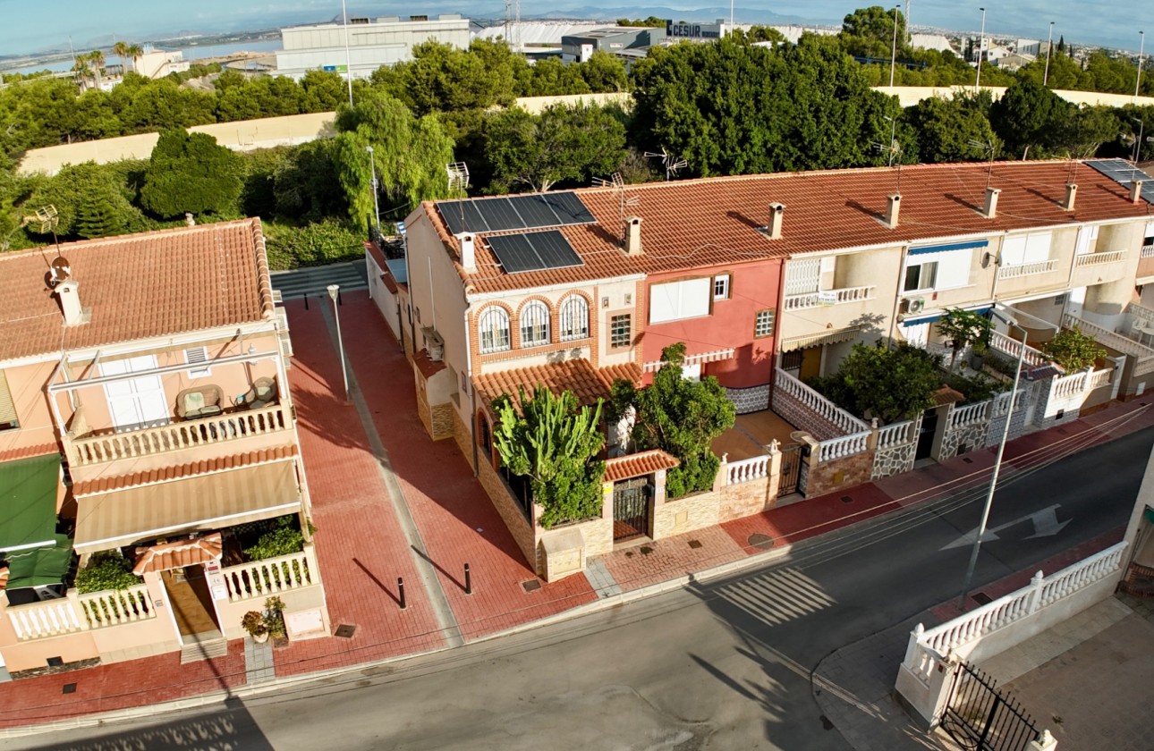 Herverkoop - House - Torrevieja - El Acequión - Los Náufragos