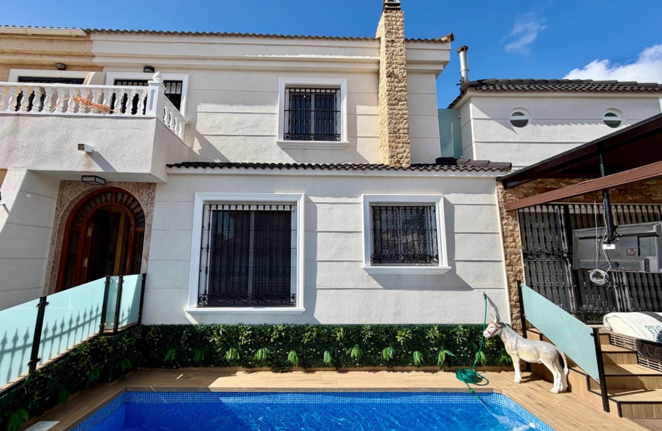 Herverkoop - Semi Detached Villa - Orihuela Costa - La Zenia