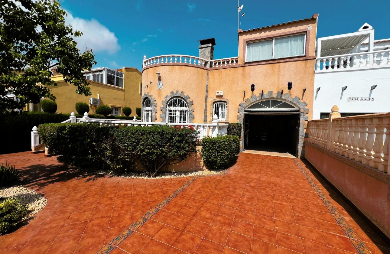 Herverkoop - Semi Detached Villa - Orihuela Costa - Playa Flamenca