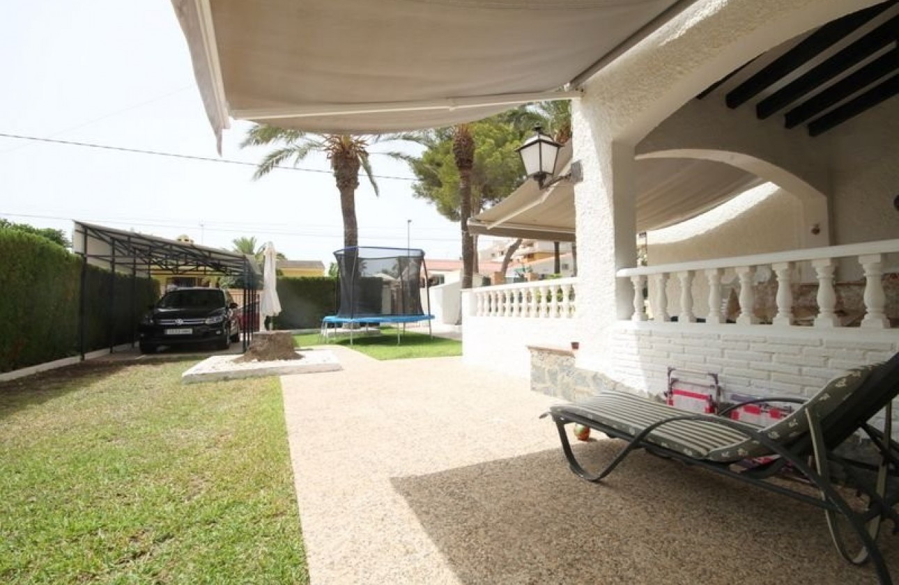 Herverkoop - Semi Detached Villa - Orihuela Costa - Punta Prima