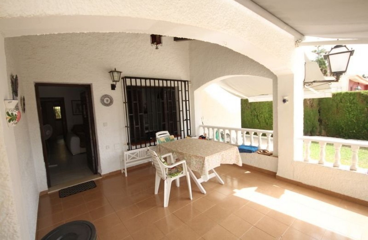 Herverkoop - Semi Detached Villa - Orihuela Costa - Punta Prima