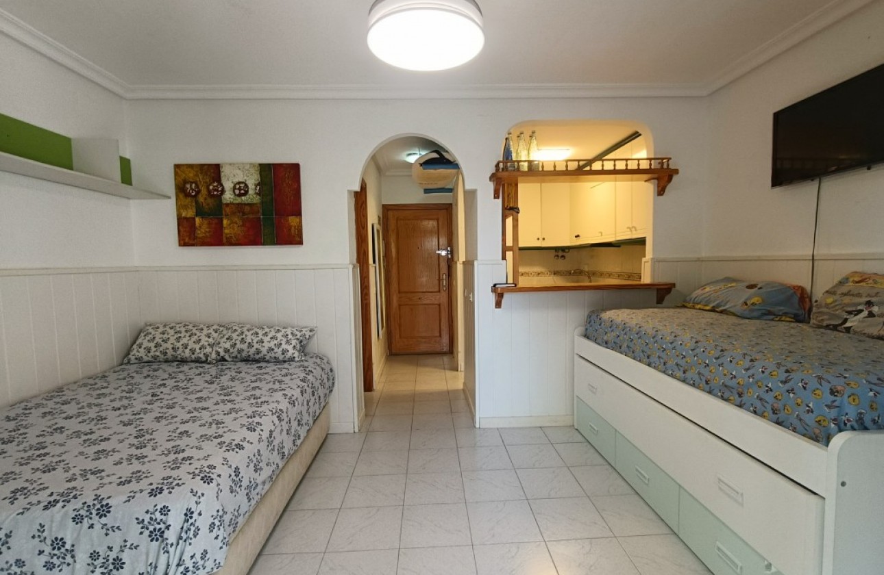 Herverkoop - Studio - Torrevieja