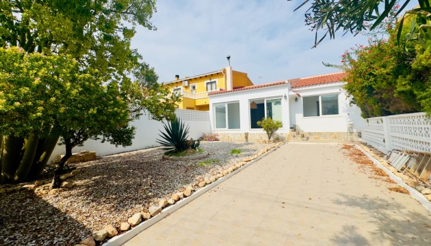 House - Перепродажа - Torrevieja - Nueva Torrevieja - Aguas Nuevas