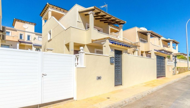 House - Resale - Orihuela Costa - Villamartín