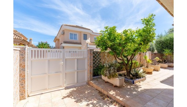 House - Wiederverkauf - Torrevieja - Los Balcones - Los Altos del Edén