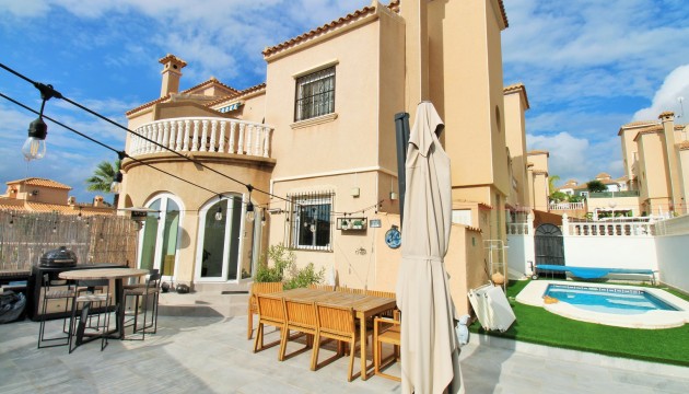Kamienica - Odsprzedaż - Orihuela Costa - Villamartín