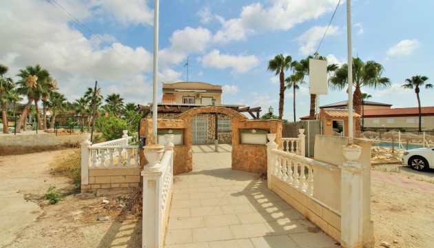 Kommerziell - Wiederverkauf - Orihuela Costa - Villamartín