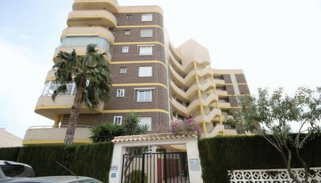 Квартира - Перепродажа - Orihuela Costa - La Zenia