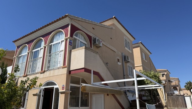 Квартира - Перепродажа - Orihuela Costa - La Zenia