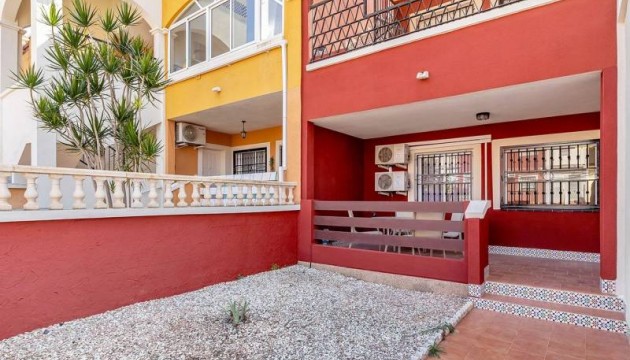 Квартира - Перепродажа - Orihuela Costa - Los Altos