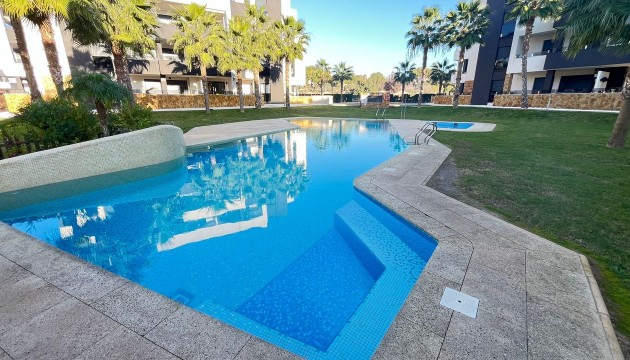 Квартира - Перепродажа - Orihuela Costa - Los Altos