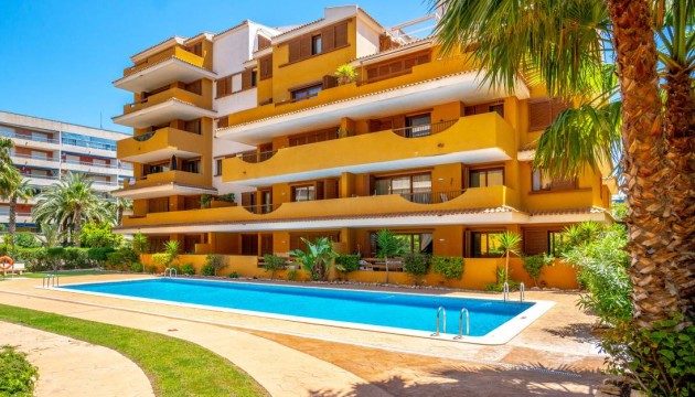 Квартира - Перепродажа - Orihuela Costa - Punta Prima