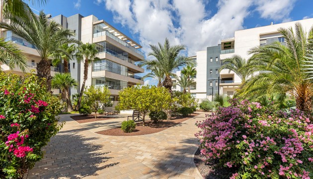 Квартира - Перепродажа - Orihuela Costa - Villamartín