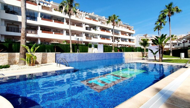 Квартира - Перепродажа - Orihuela Costa - Villamartín