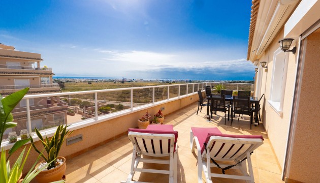 Квартира - Перепродажа - Orihuela Costa - Villamartín