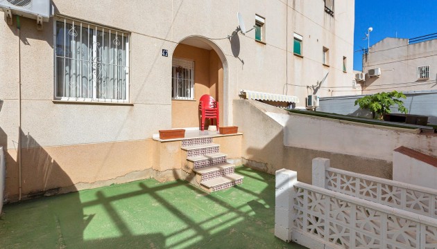 Квартира - Перепродажа - Torrevieja - Los Balcones - Los Altos del Edén
