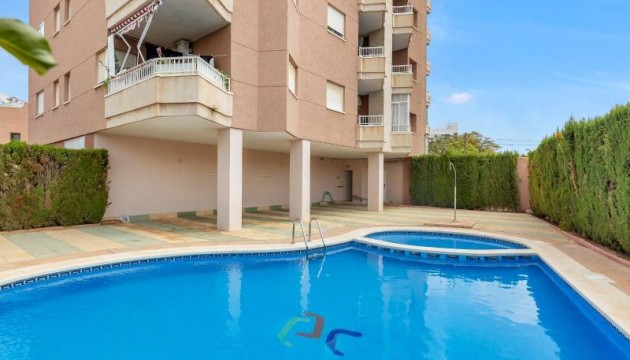 Квартира - Перепродажа - Torrevieja - Nueva Torrevieja - Aguas Nuevas