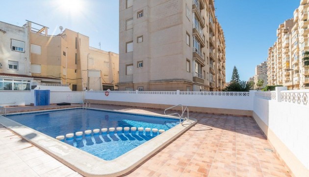 Квартира - Перепродажа - Torrevieja - Nueva Torrevieja - Aguas Nuevas