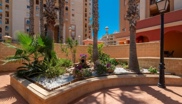 Квартира - Перепродажа - Torrevieja - Playa de los Locos