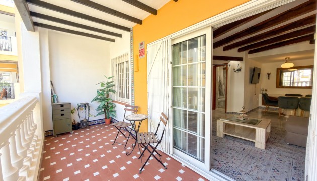 Квартира - Перепродажа - Torrevieja - Playa de los Locos