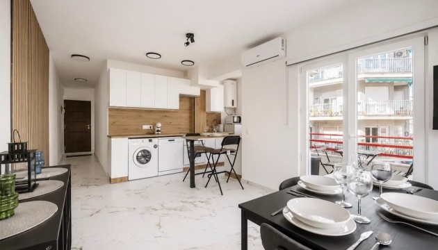 Квартира - Перепродажа - Torrevieja - Playa del Cura