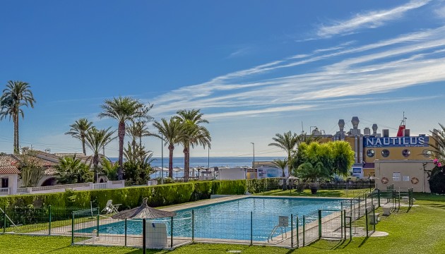 Квартира - Перепродажа - Torrevieja - Punta Prima