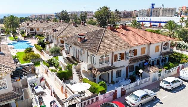 Квартира - Перепродажа - Torrevieja - Punta Prima