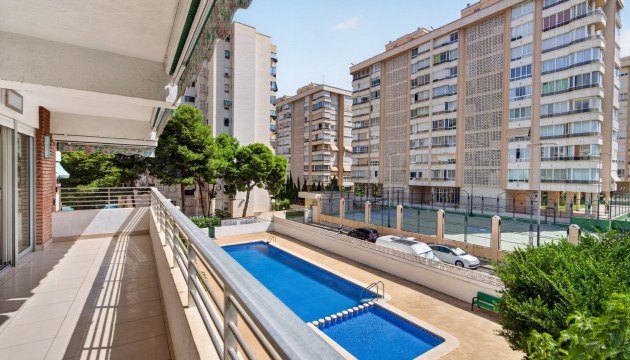 Lägenhet - Begagnad - Alicante - Avenida San Sebastián, 8