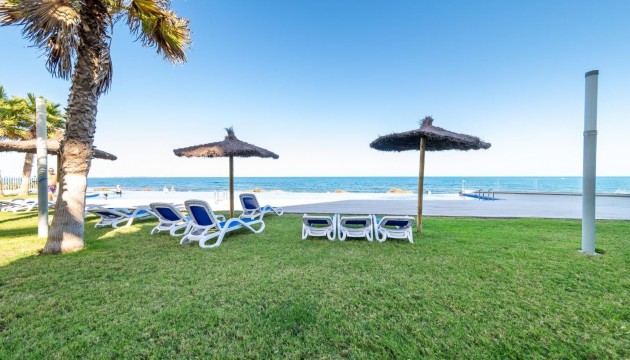 Lägenhet - Begagnad - Orihuela Costa - Punta Prima