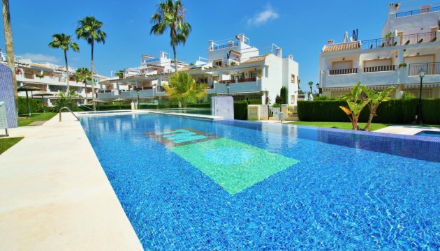 Lägenhet - Begagnad - Orihuela Costa - Villamartín
