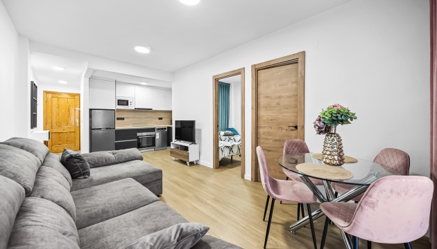 Lägenhet - Begagnad - Torrevieja - Torrevieja