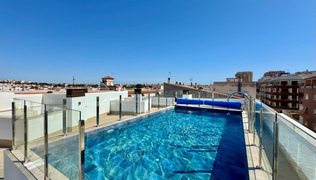 Leilighet - Videresalg - Torrevieja - La Siesta - El Salado -  Torreta