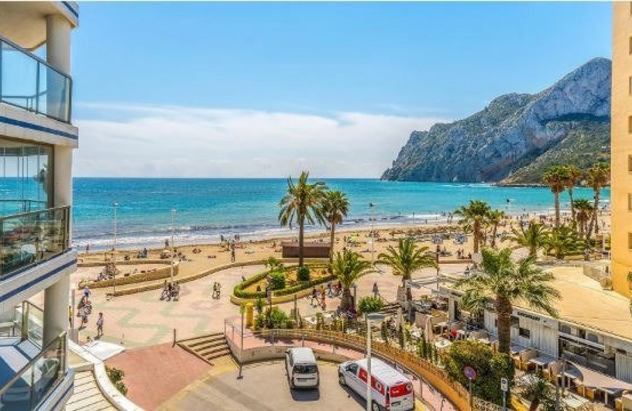 Neue Gebäude - Apartment - Calpe - Playa La Fossa