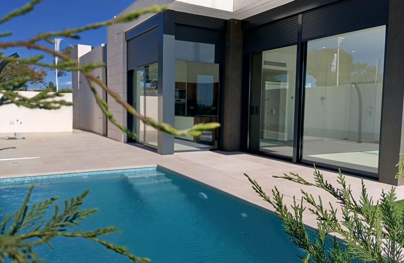 Neue Gebäude - Detached Villa - Pilar de la Horadada - Roda Golf