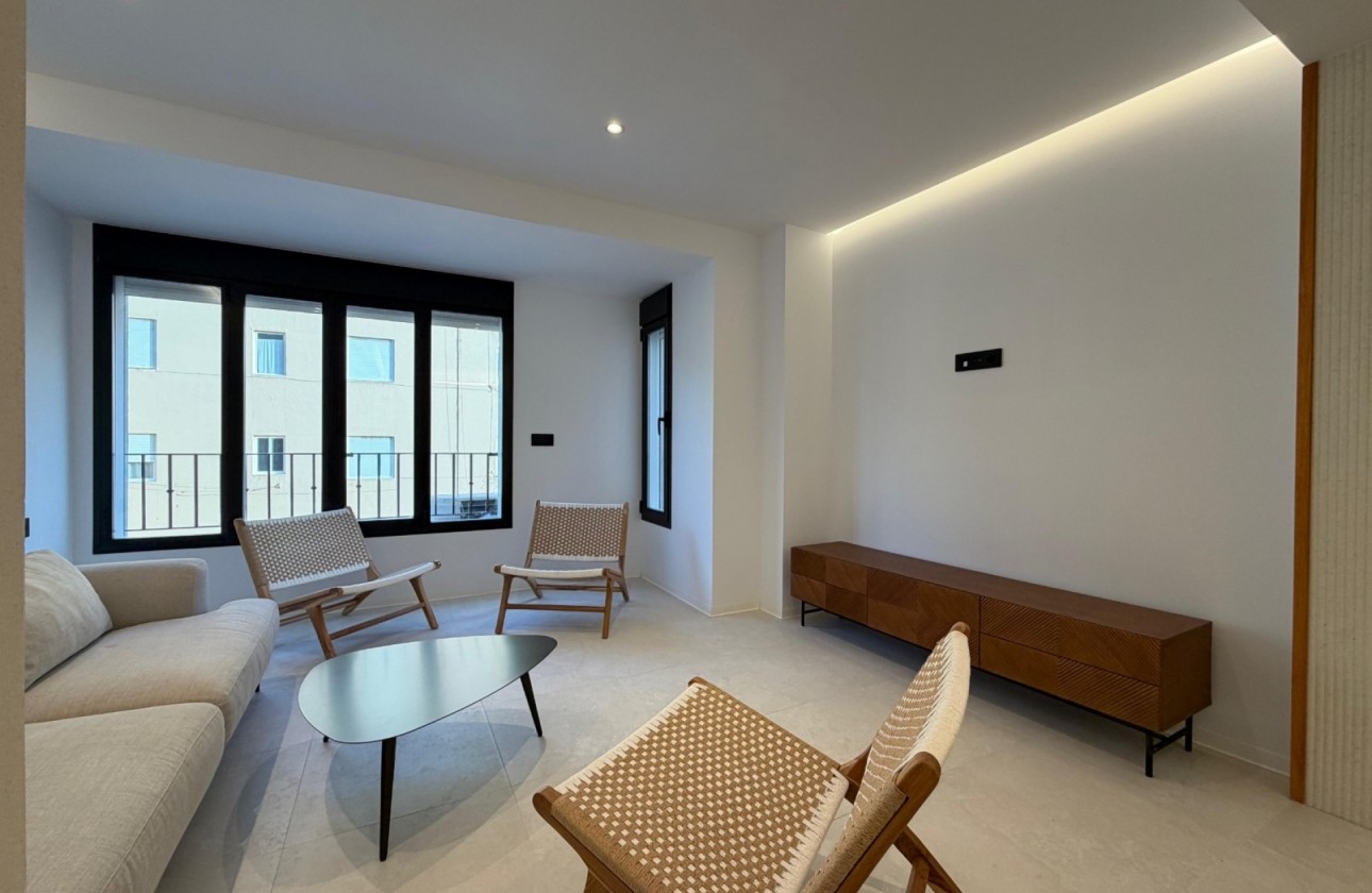 Odsprzedaż - Apartment - Alicante