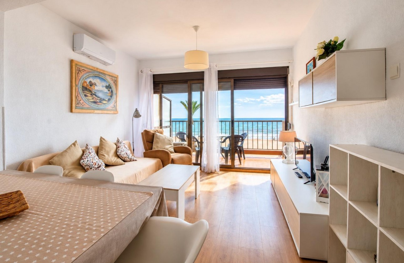 Odsprzedaż - Apartment - El Campello - Playa Muchavista